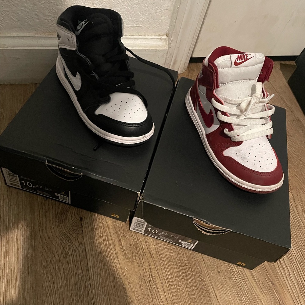 Nike Kids' Black and Red Sneakers